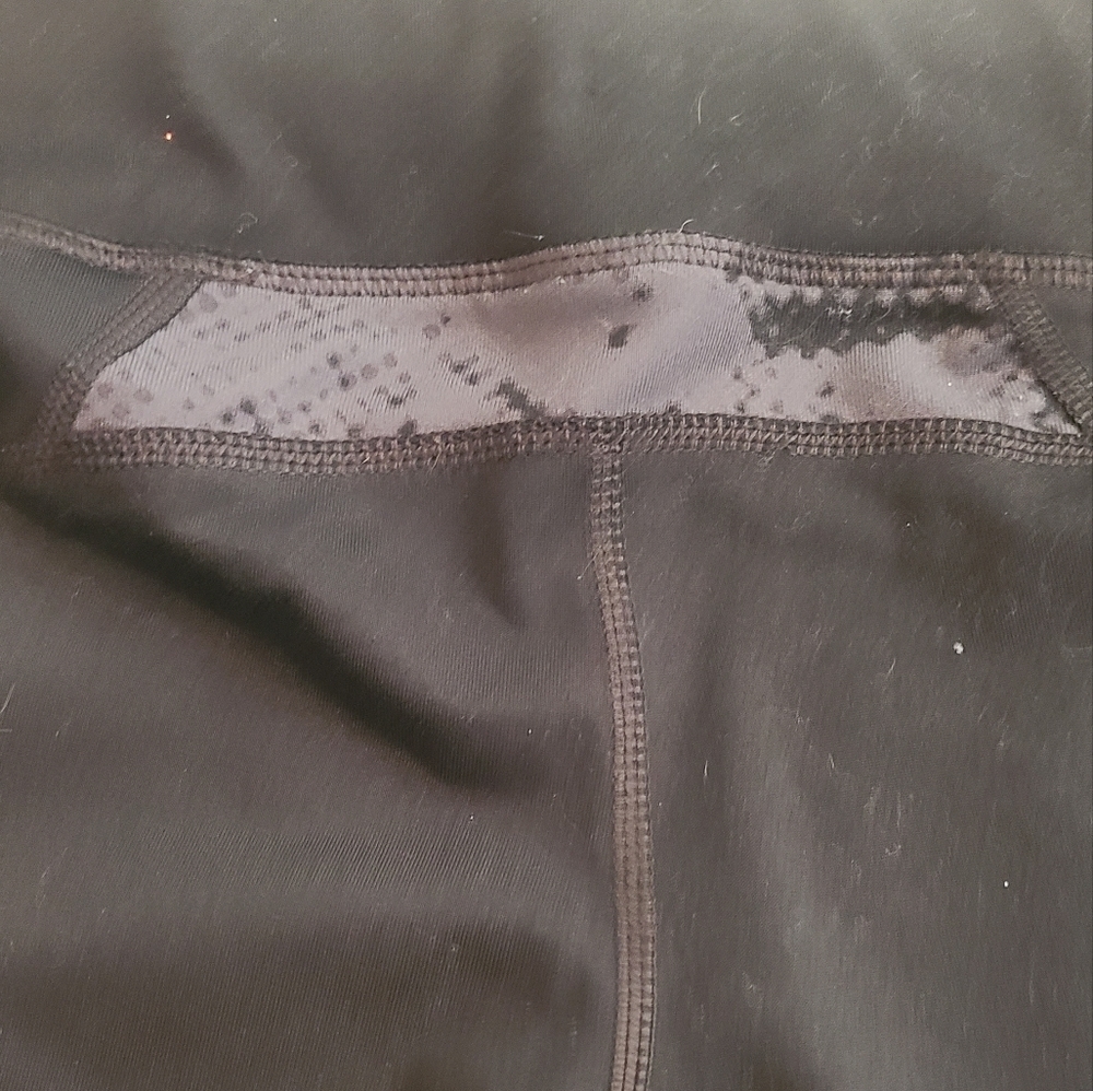 Cropped Knee Length Leggings Champion small - Picture 6 of 7